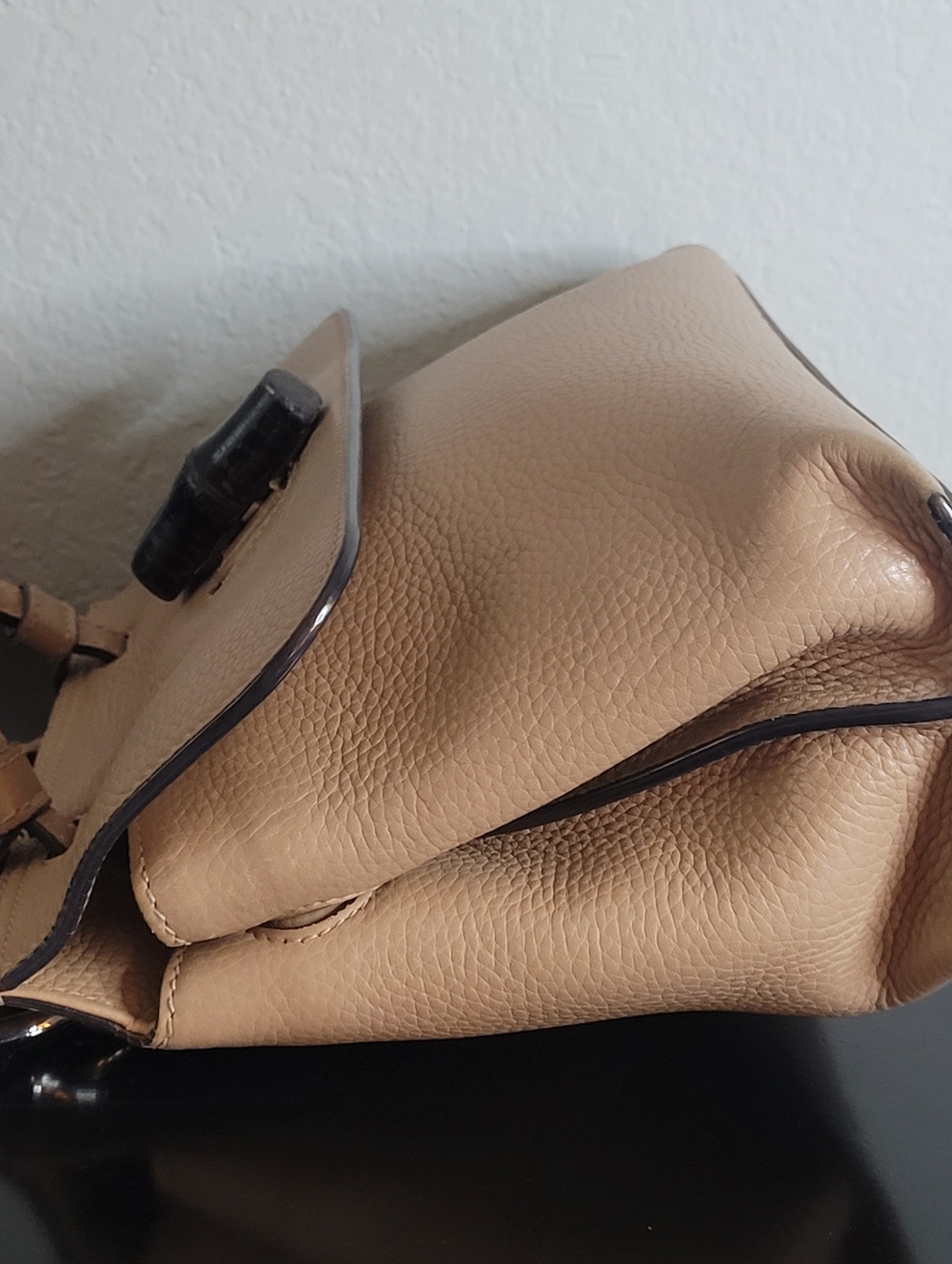 Gucci Medium Bamboo Daily Satchel - Picture 7 of 15
